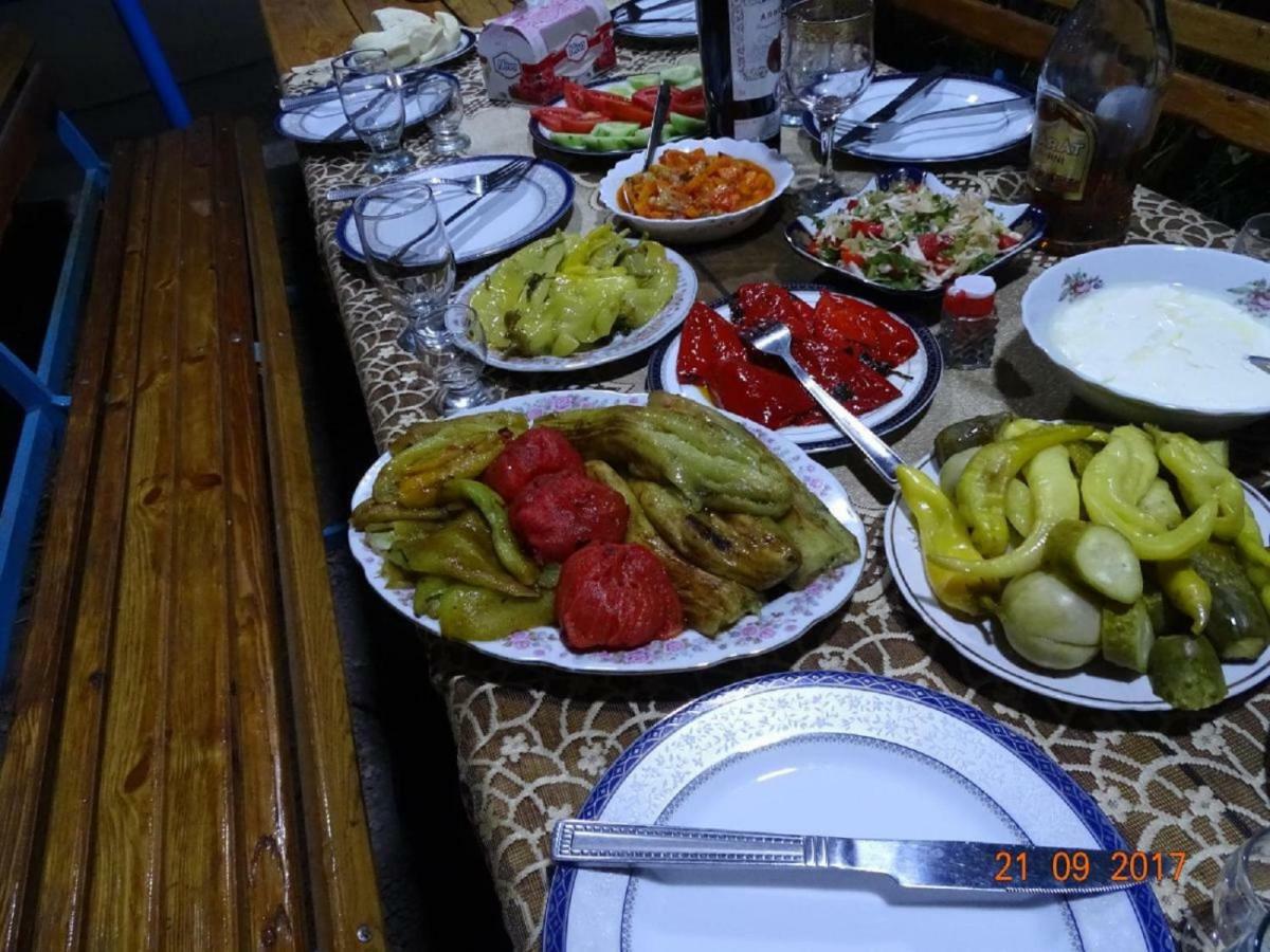 Aghasu Tun B&B Odzun Bagian luar foto